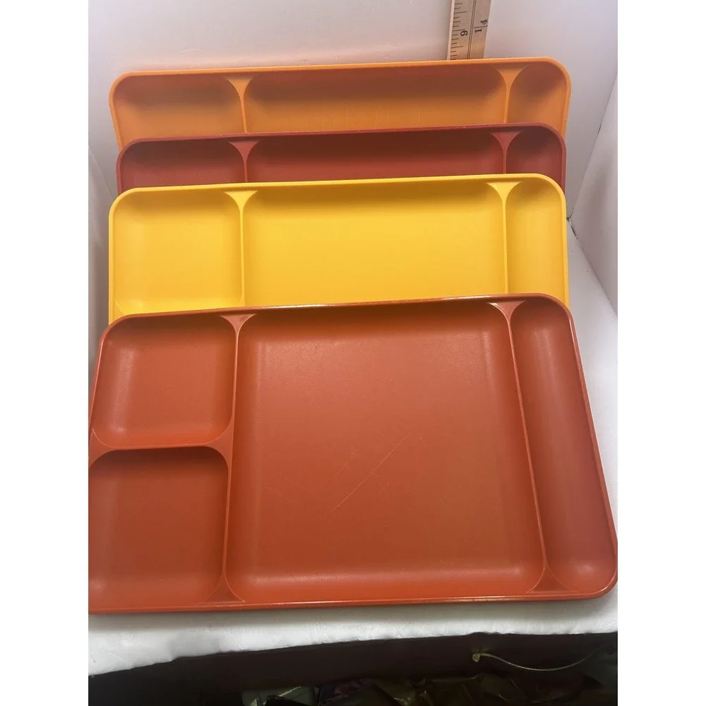 Tupperware Cafeteria Trays Set Of 4 Vintage Divided Plastic Brown Orange Yellow